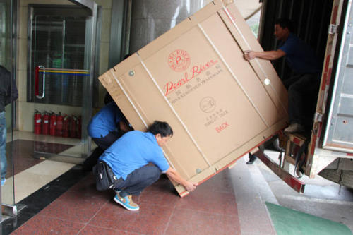 肇东钢琴贵重工艺品无忧运